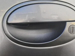 ВІСК ДЛЯ УСУНЕННЯ ПОДРЯПИН, ОЧИЩЕННЯ ТА ЗАХИСТУ АВТО